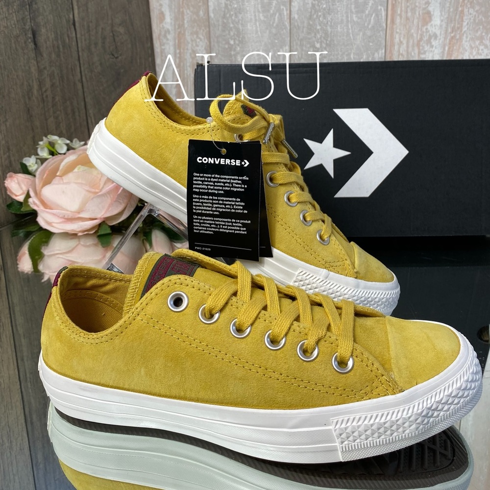 Converse Ctas Suede MariGold Low Top W AUTHENTIC - Picture 1 of 9